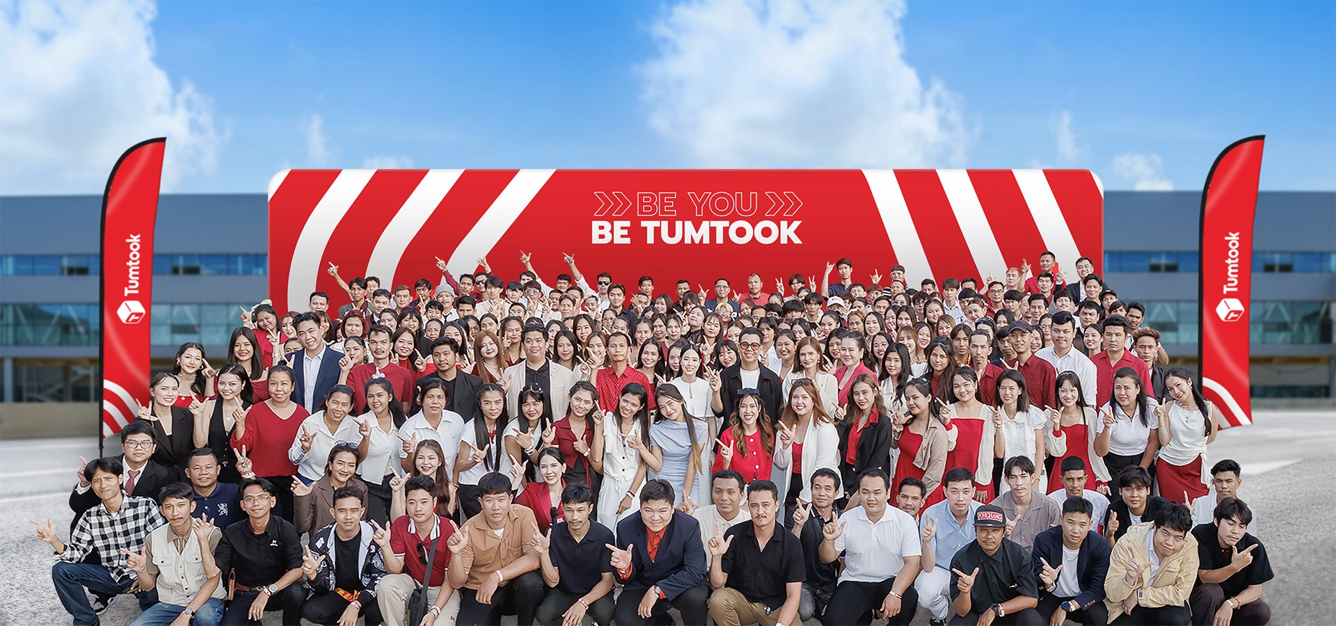 who-we-are Tumtook